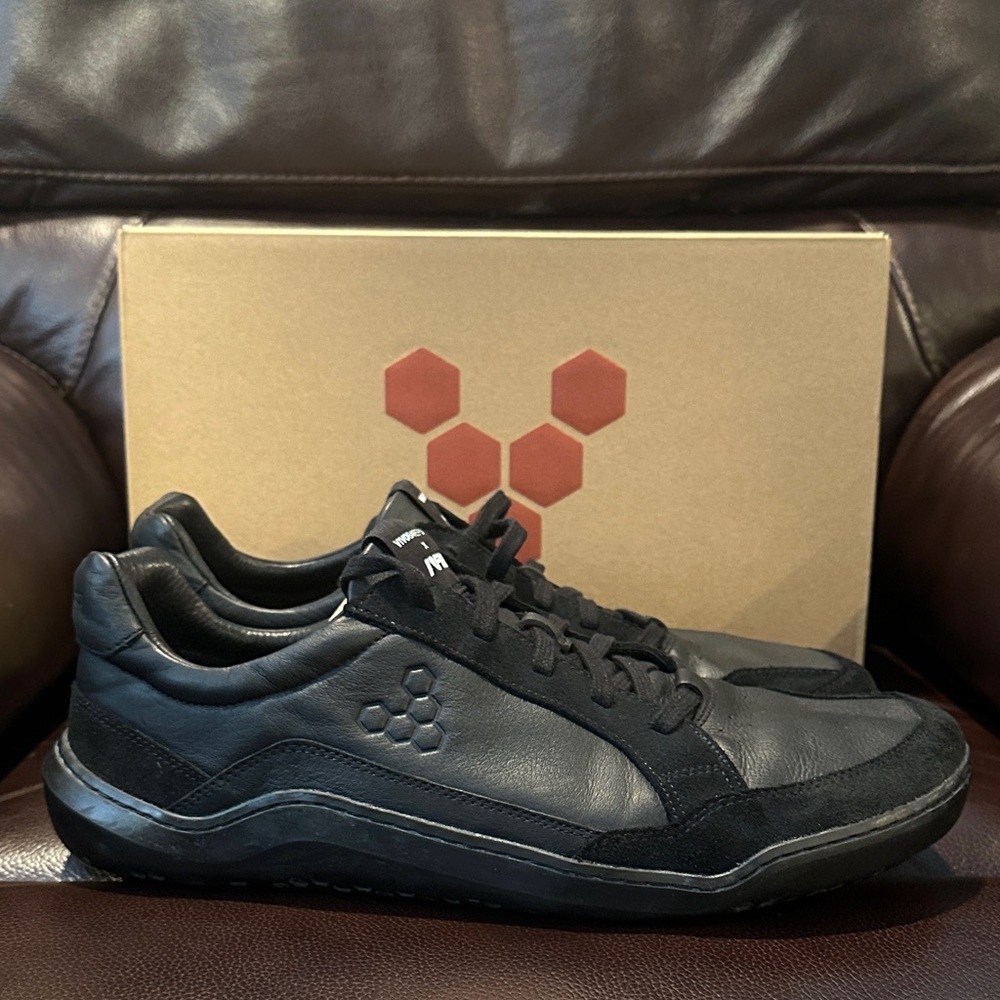 Vivo Barefoot Gobi 2 Premium Leather sneaker EU46 like new